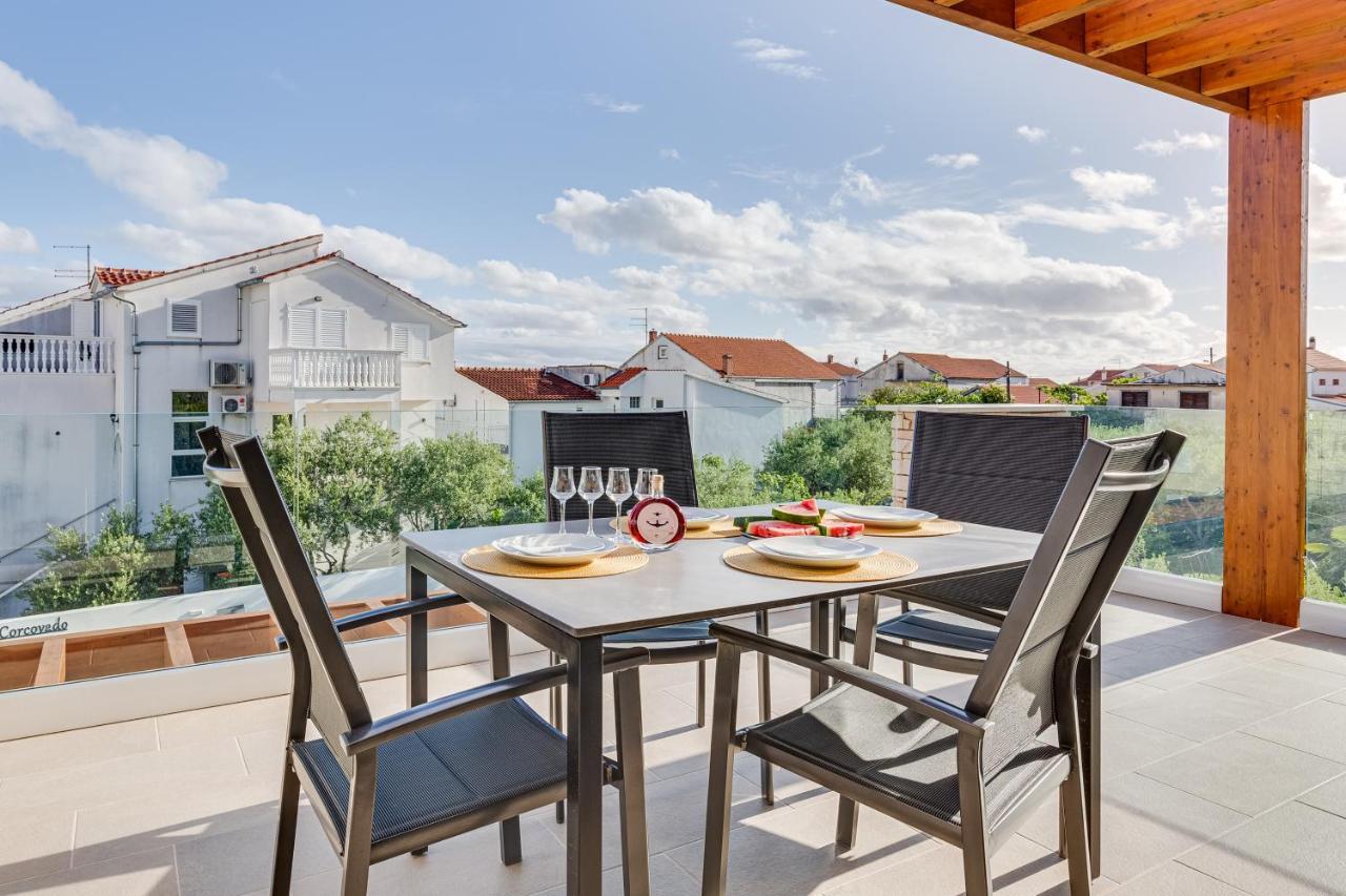 Apartments Corcovado Vodice Ngoại thất bức ảnh